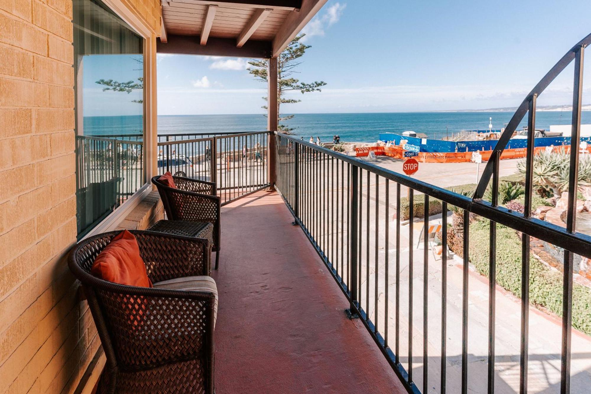 Pantai Inn Сан-Диего Экстерьер фото